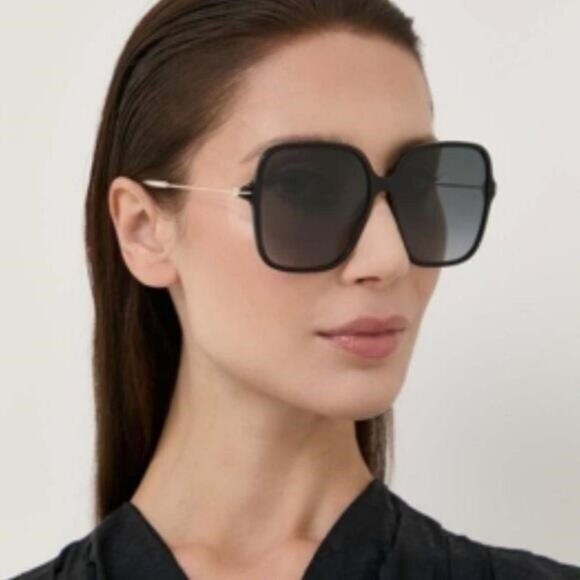 ?- New Authentic Gucci Grey Butterfly Ladies Sunglasses GG1267S 001 60\
